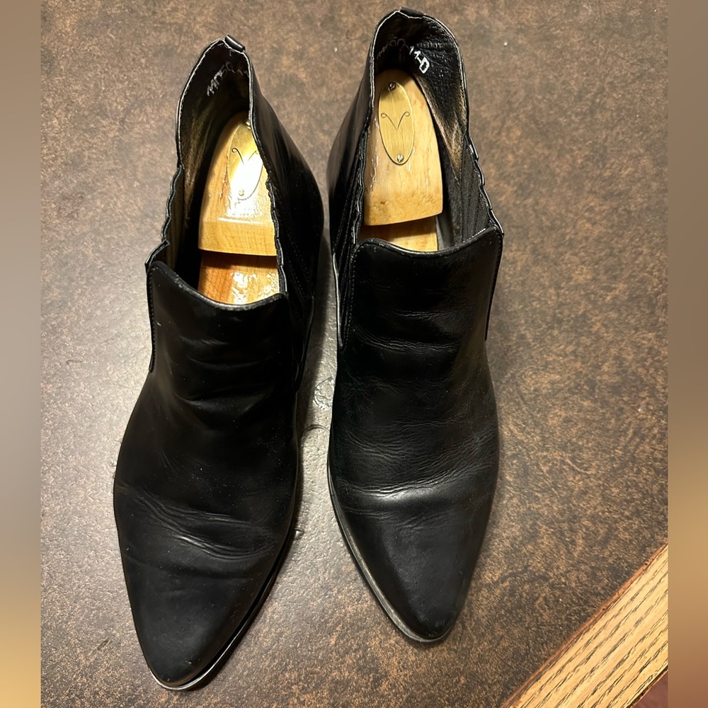 Black Mod Chelsea Boot